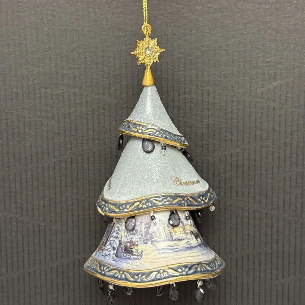 Thomas Kinkade Ornaments, 2 Decorated Christmas Trees, Memories And Gathering